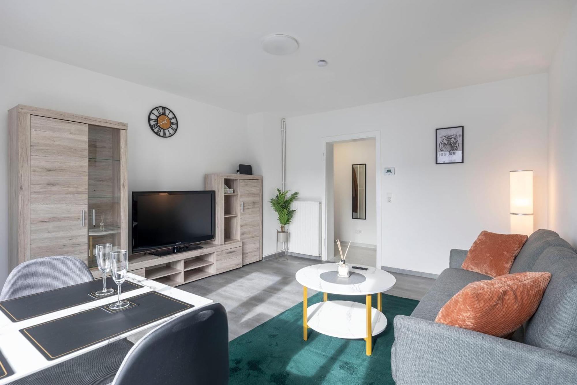 44 Apartments - Modern, Gemuetlich, Wlan, Balkon, Stellplatz Wuppertal Dış mekan fotoğraf