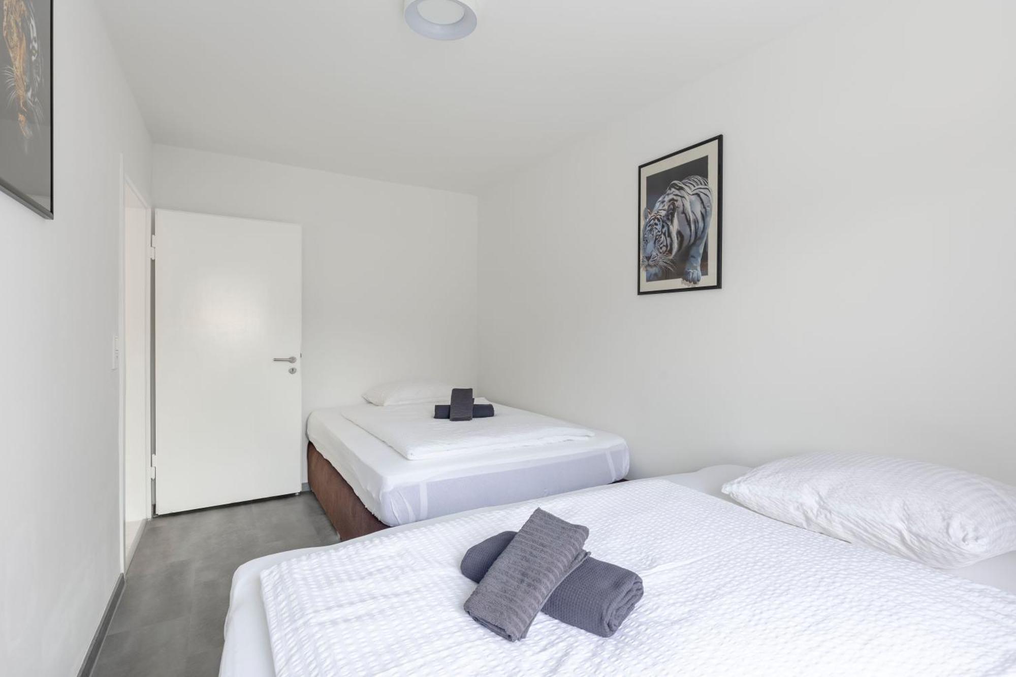 44 Apartments - Modern, Gemuetlich, Wlan, Balkon, Stellplatz Wuppertal Dış mekan fotoğraf